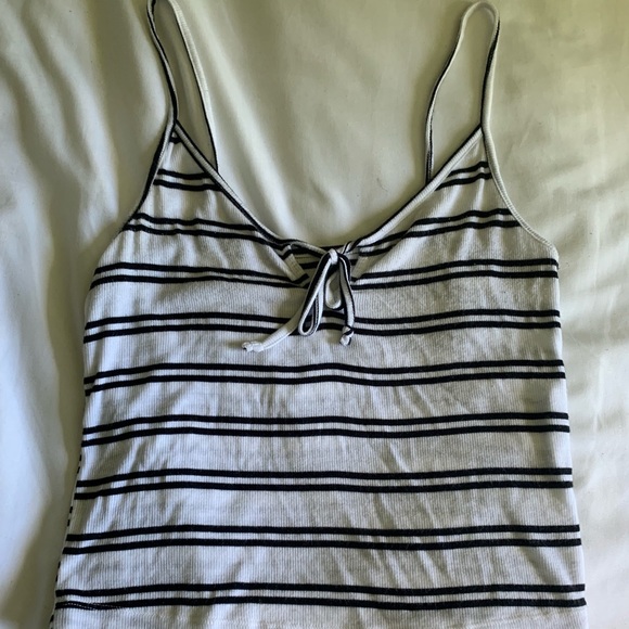 Me to We tank - Picture 1 of 2